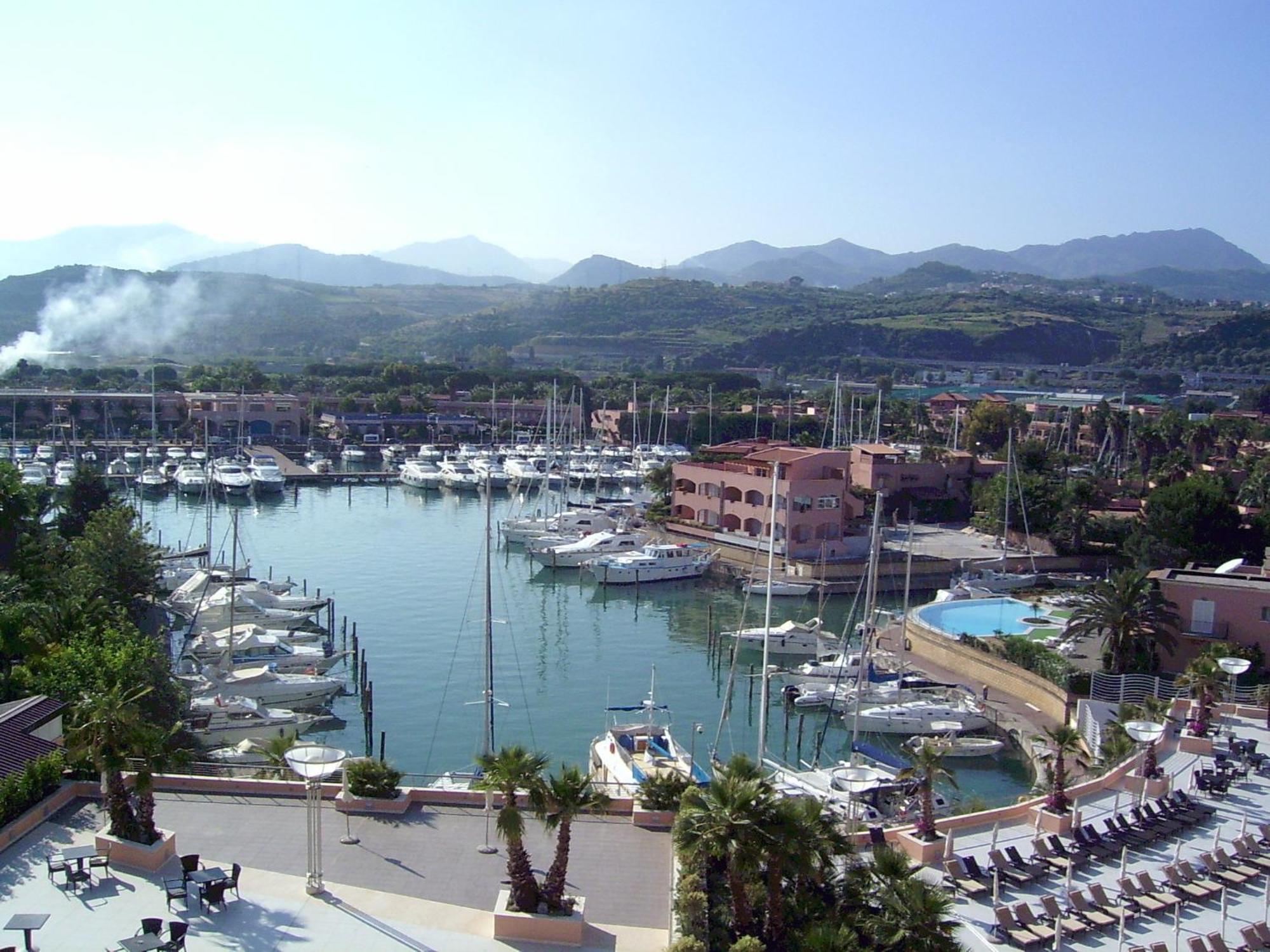 Laguna Azzurra Portorosa Furnari Eksteriør billede